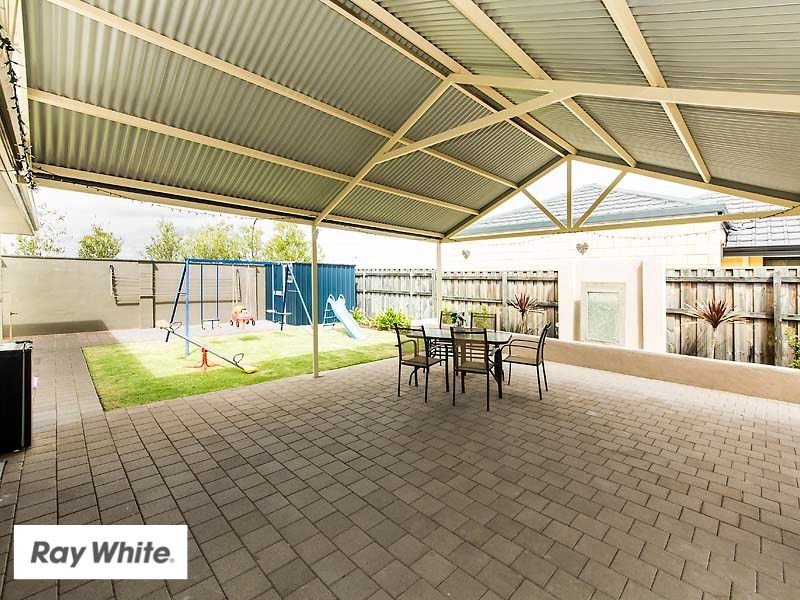 8 Morella Cross, Ellenbrook WA 6069