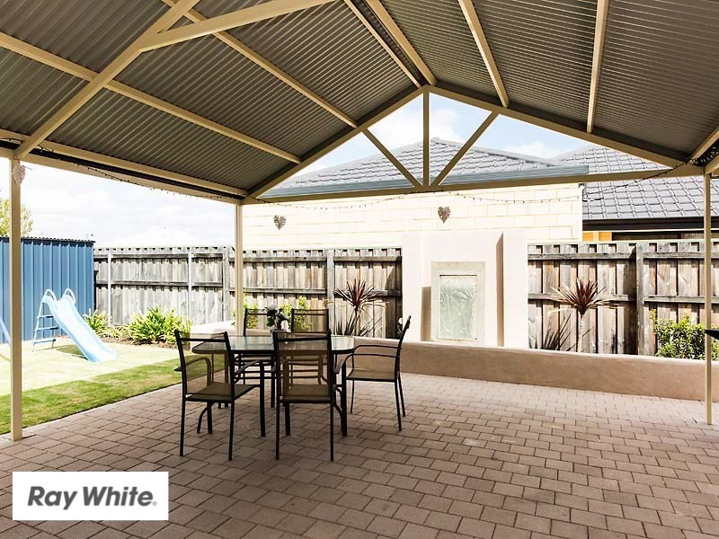 8 Morella Cross, Ellenbrook WA 6069