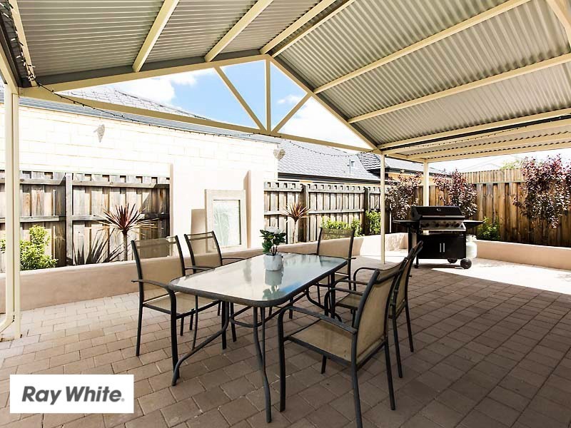 8 Morella Cross, Ellenbrook WA 6069