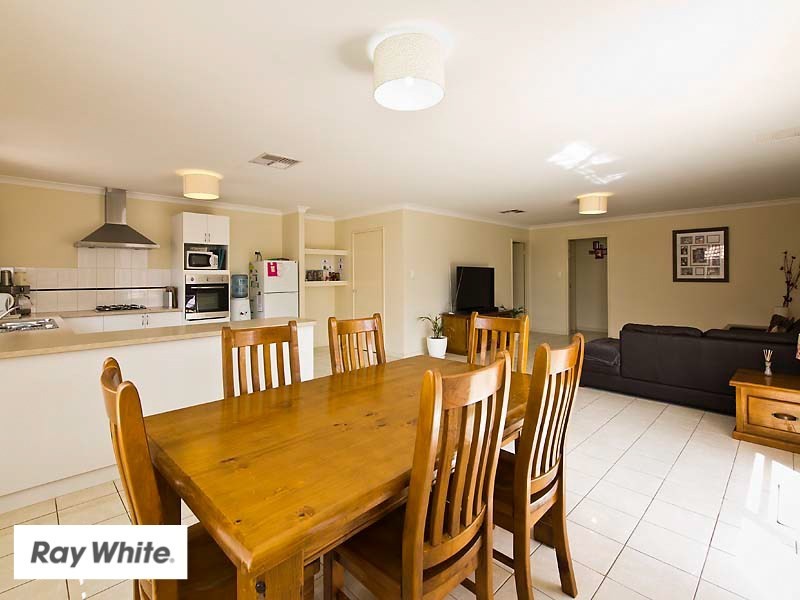39 Mona Vale Loop, Ellenbrook WA 6069