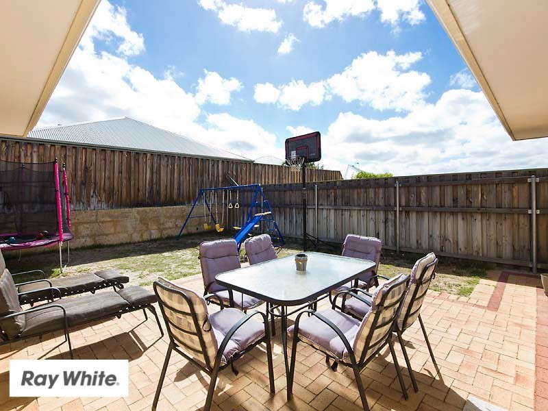 39 Mona Vale Loop, Ellenbrook WA 6069