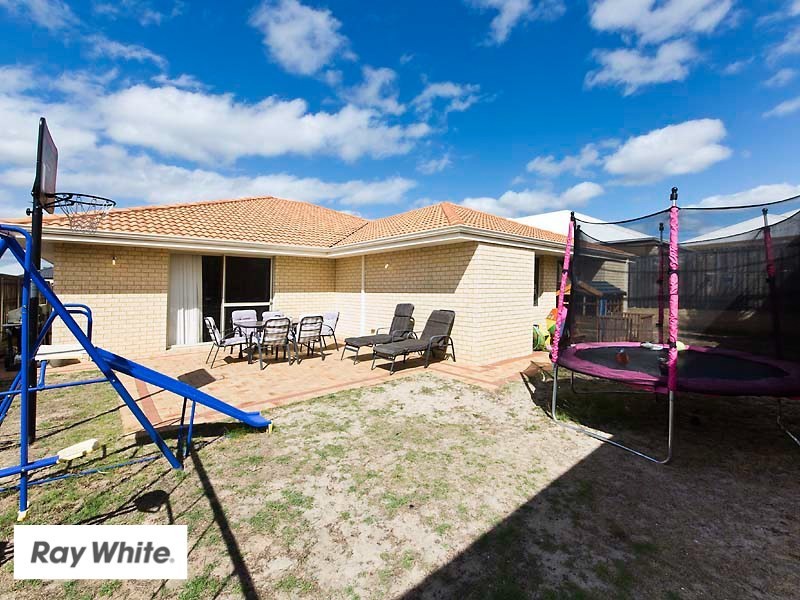 39 Mona Vale Loop, Ellenbrook WA 6069