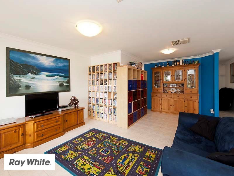 36 Garran Loop, Henley Brook WA 6055