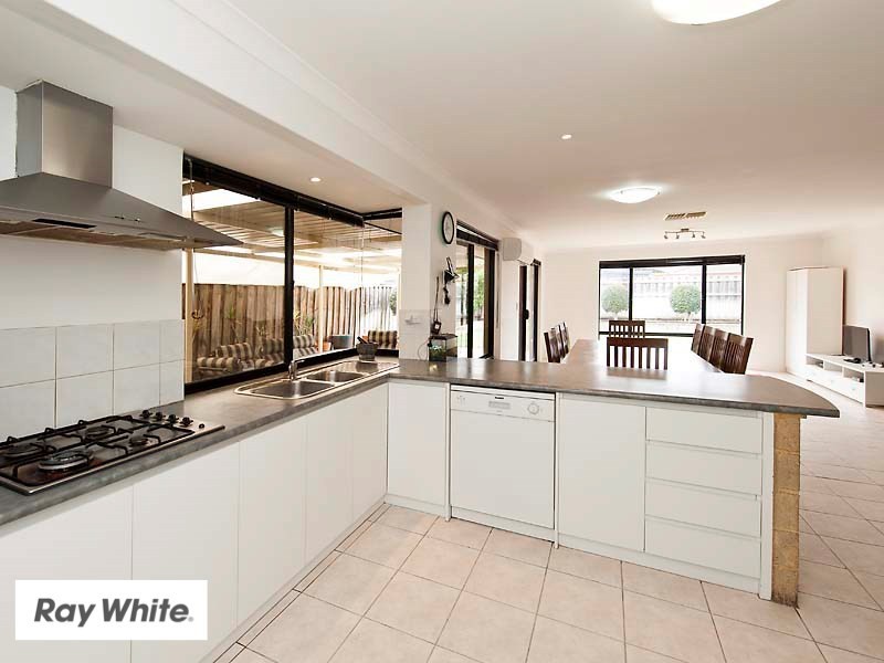 36 Garran Loop, Henley Brook WA 6055