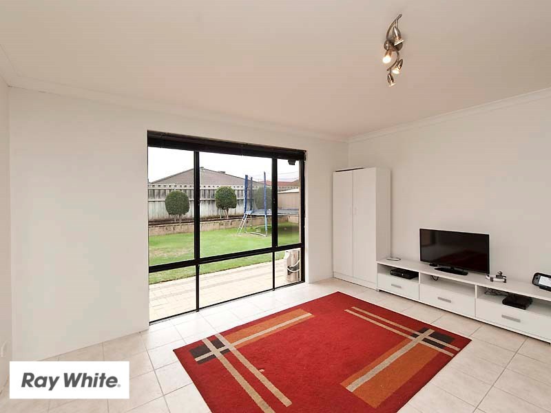 36 Garran Loop, Henley Brook WA 6055