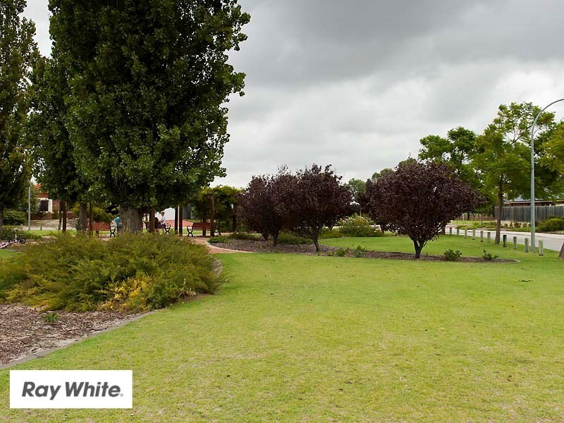 36 Garran Loop, Henley Brook WA 6055