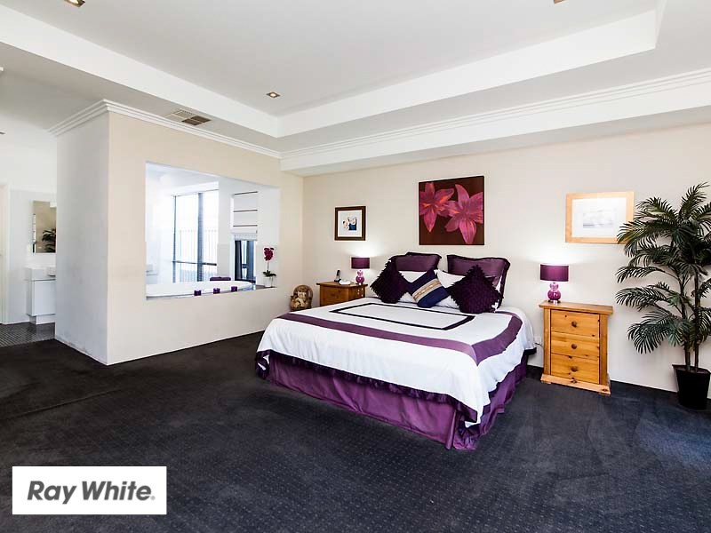 6 Manila Way, Aveley WA 6069