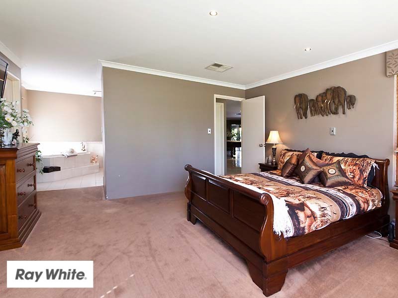 16 Ingham Street, Aveley WA 6069