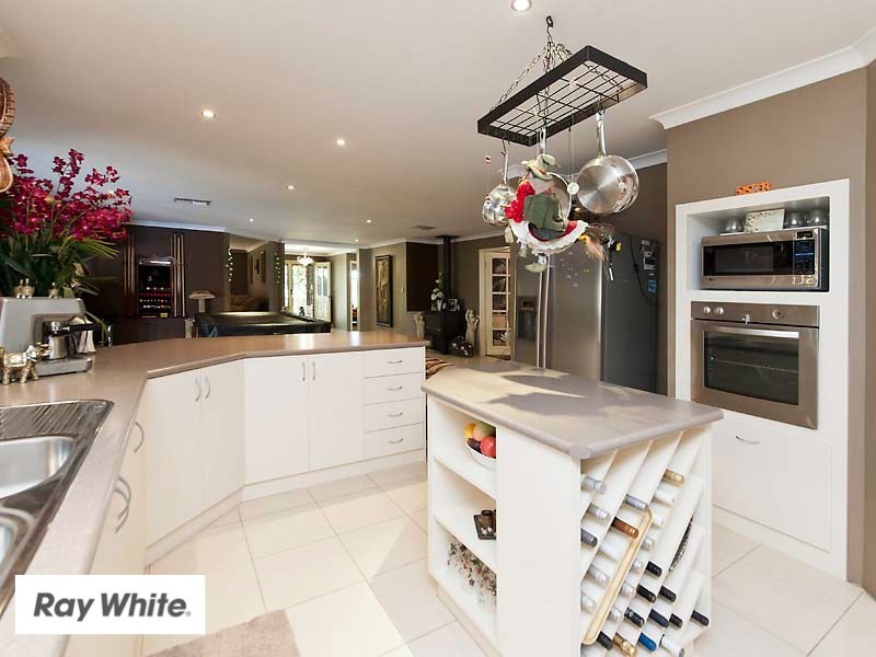 16 Ingham Street, Aveley WA 6069