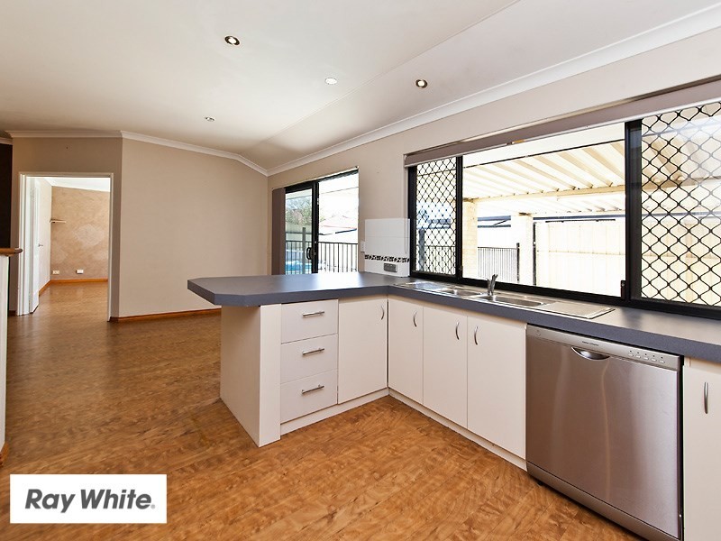 12 Granada Way, Ellenbrook WA 6069