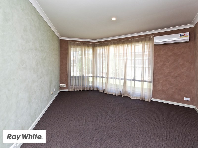 12 Granada Way, Ellenbrook WA 6069