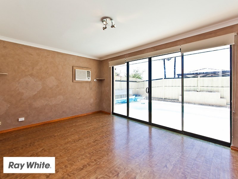 12 Granada Way, Ellenbrook WA 6069