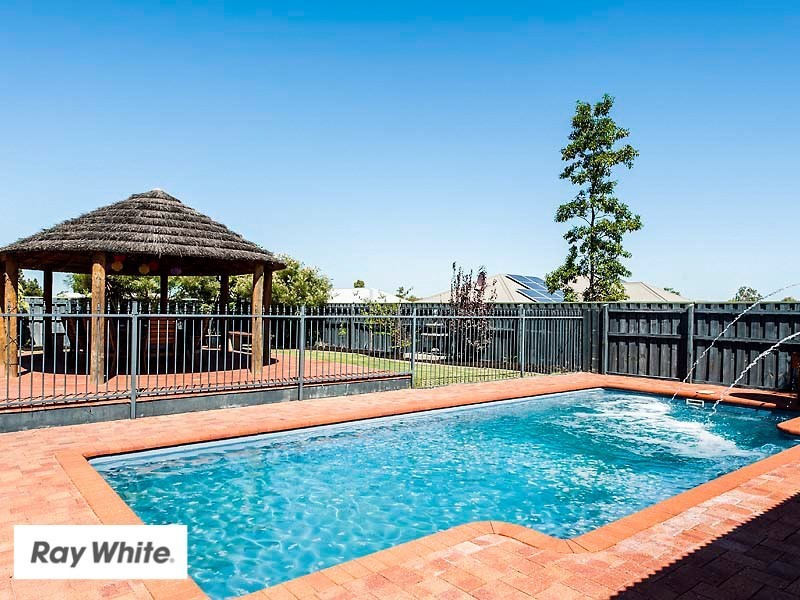 19 Woburn Park Avenue, Ellenbrook WA 6069