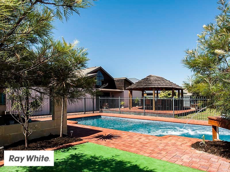 19 Woburn Park Avenue, Ellenbrook WA 6069