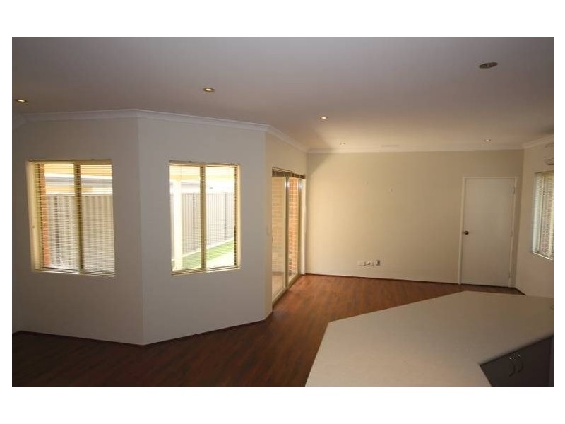 21 Marden Grange, Aveley WA 6069