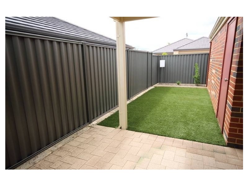 21 Marden Grange, Aveley WA 6069