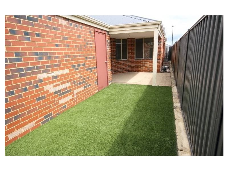 21 Marden Grange, Aveley WA 6069