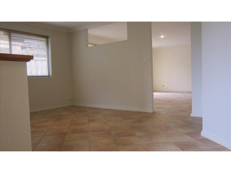 15 Portofino Turn, Ellenbrook WA 6069