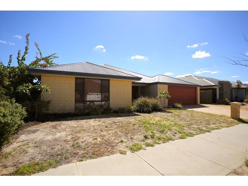 6 Gleeson Entrance, Aveley WA 6069