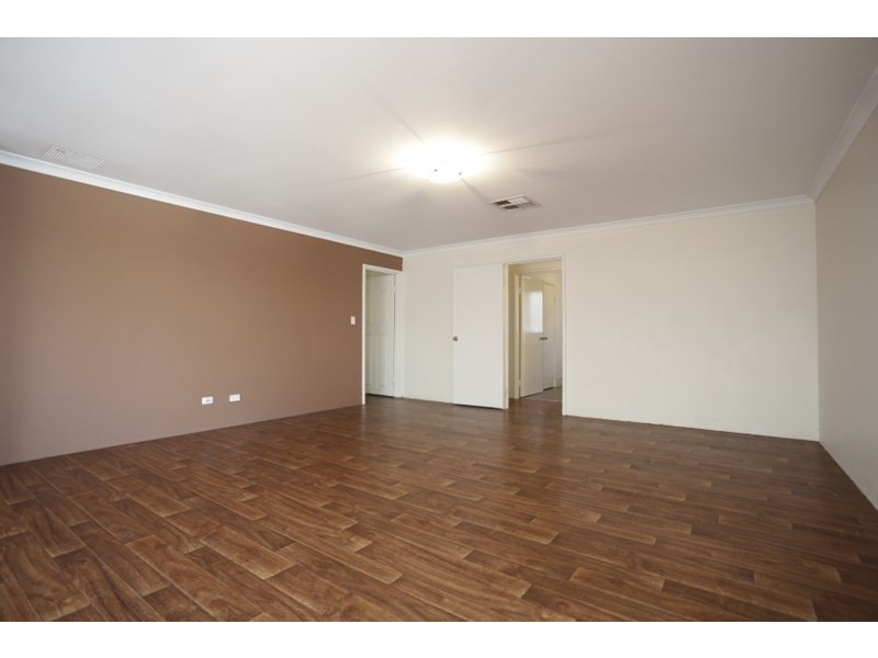 6 Gleeson Entrance, Aveley WA 6069