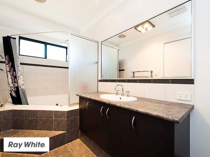 22 Firenze Loop, Landsdale WA 6065