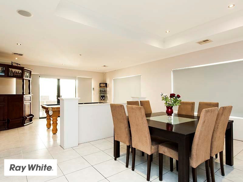 22 Firenze Loop, Landsdale WA 6065