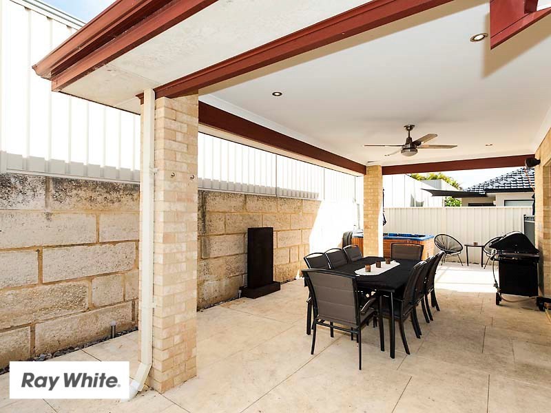 22 Firenze Loop, Landsdale WA 6065