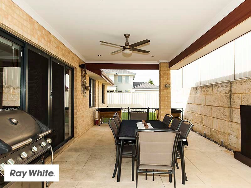 22 Firenze Loop, Landsdale WA 6065