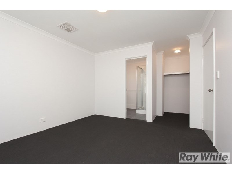 4 Vidalia Drive, Aveley WA 6069