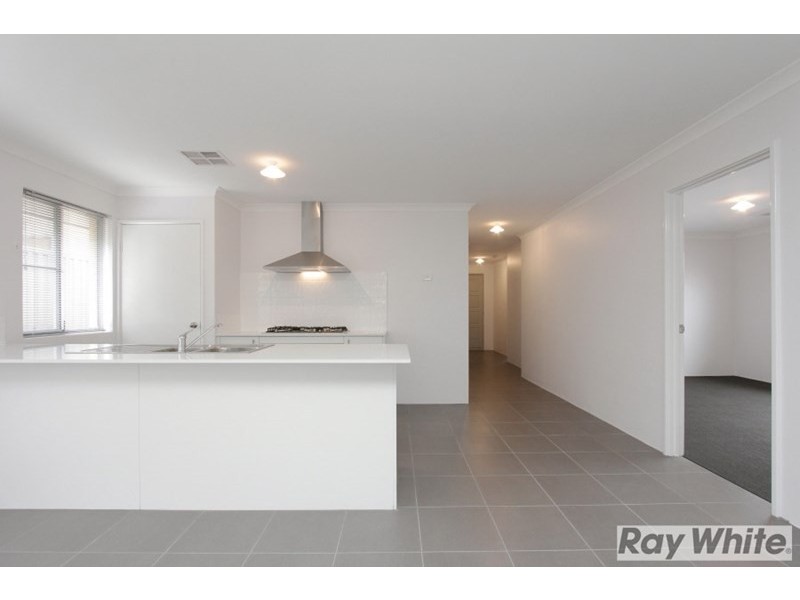 4 Vidalia Drive, Aveley WA 6069