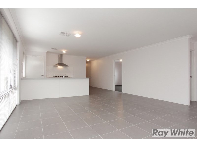 4 Vidalia Drive, Aveley WA 6069