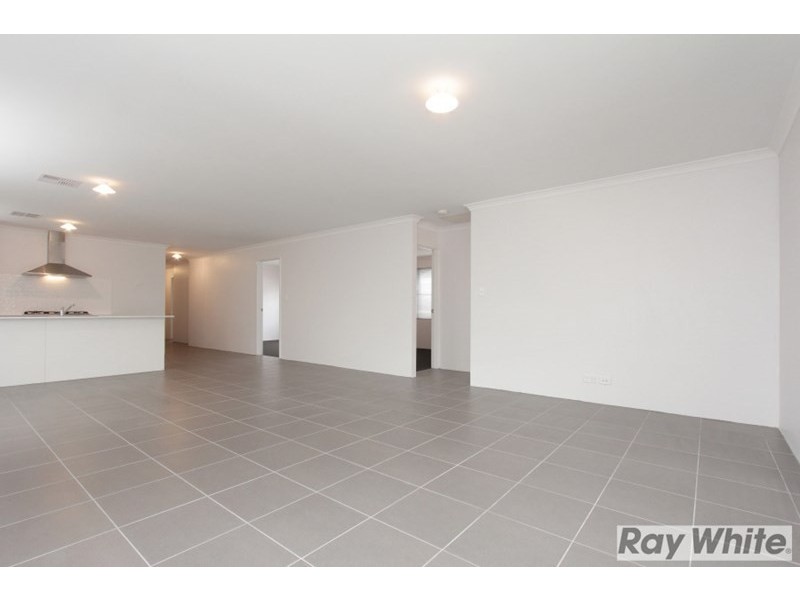 4 Vidalia Drive, Aveley WA 6069