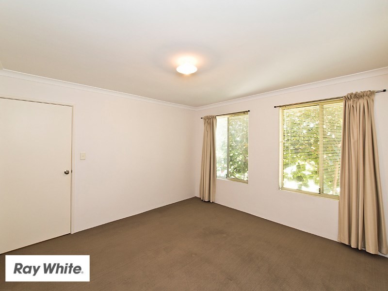 9 Redbank Drive, Ellenbrook WA 6069