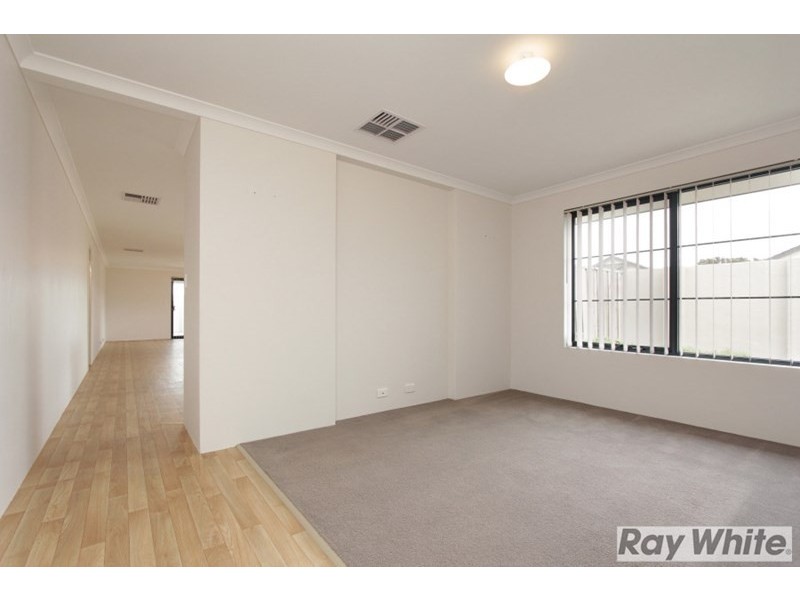 71 Delapre Drive, Ellenbrook WA 6069