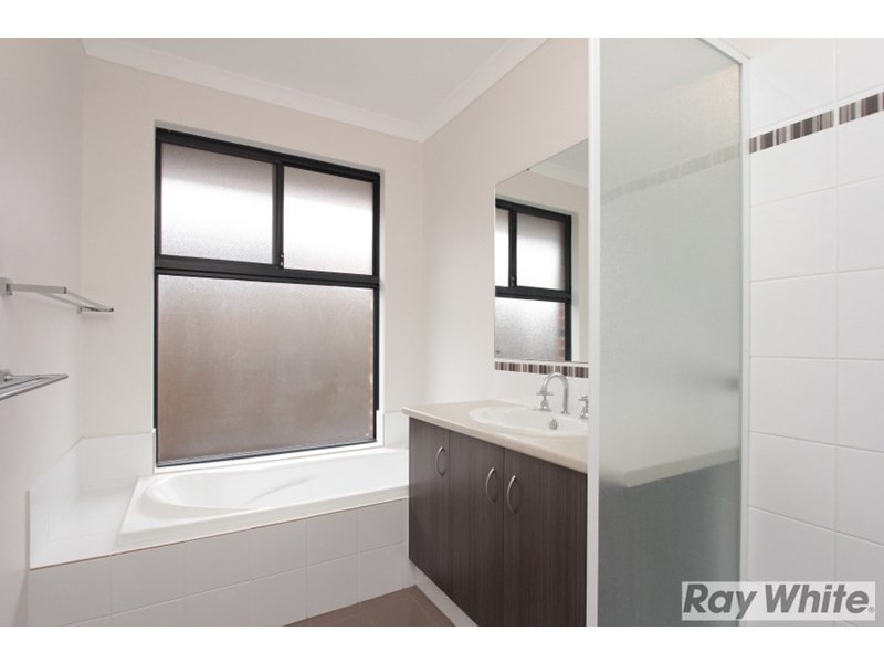 71 Delapre Drive, Ellenbrook WA 6069