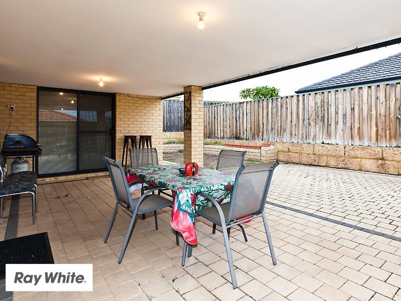 37 Mona Vale Loop, Ellenbrook WA 6069