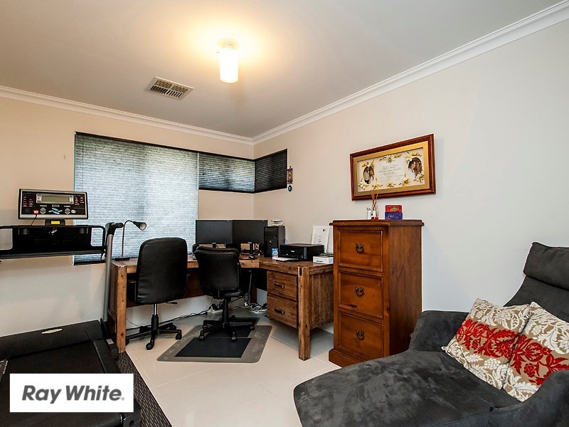 17 Cape Gardens, Ellenbrook WA 6069