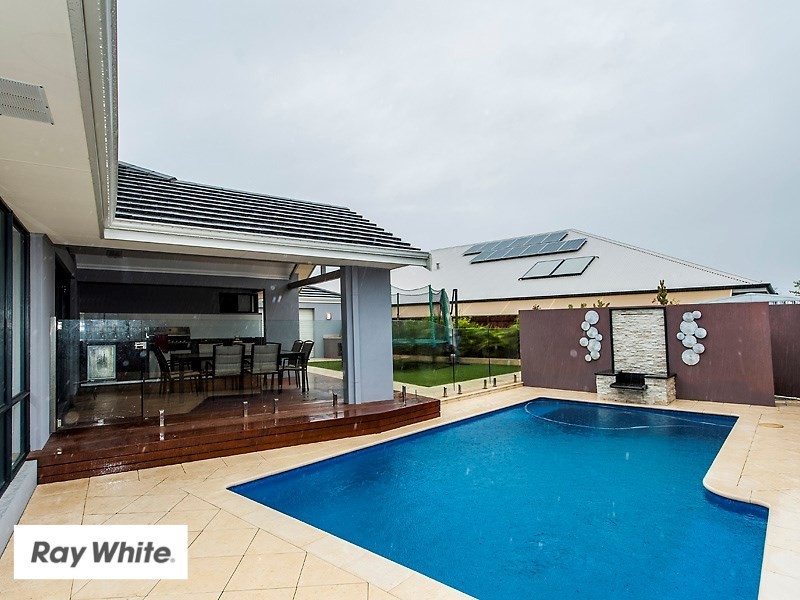 17 Cape Gardens, Ellenbrook WA 6069