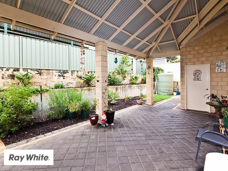 2 Cottingley Place, Swan View WA 6056