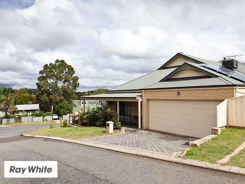 2 Cottingley Place, Swan View WA 6056
