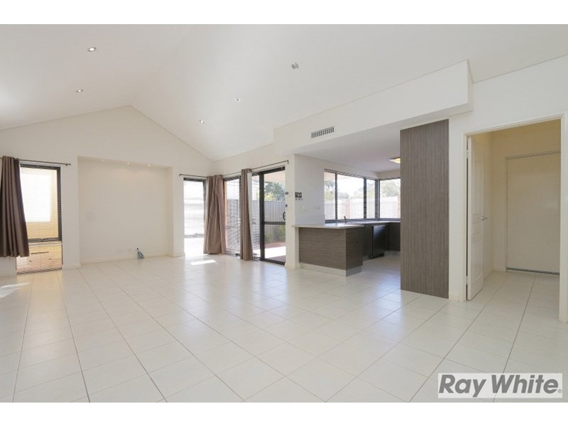 4 Edingley Street, Aveley WA 6069