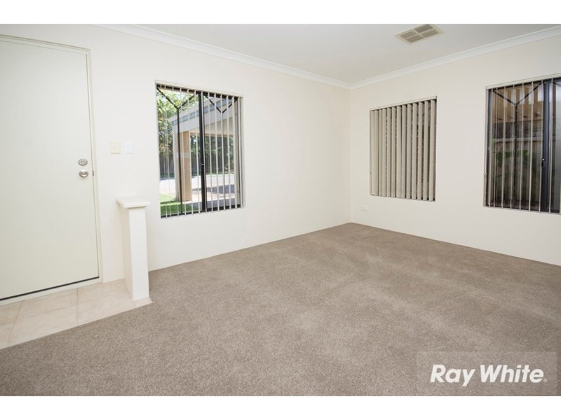 12 Napoli Avenue, Ellenbrook WA 6069