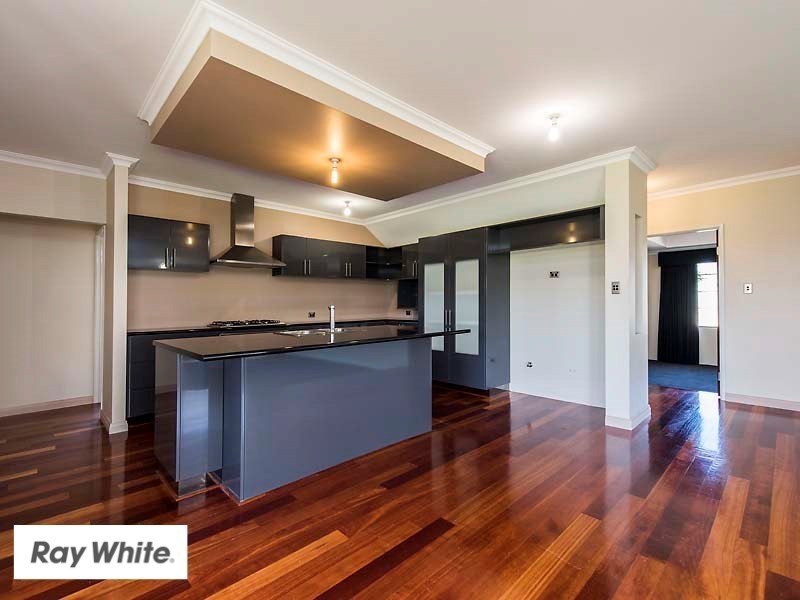 31 Longview Way, The Vines WA 6069