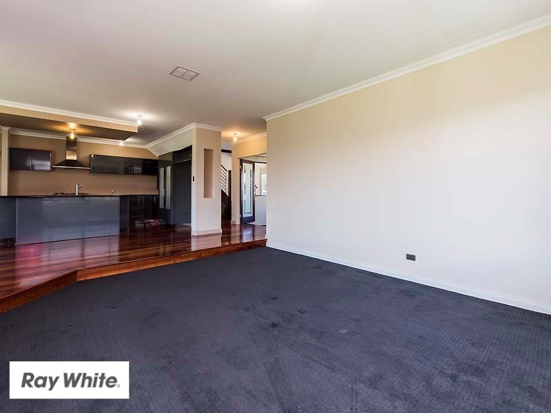 31 Longview Way, The Vines WA 6069