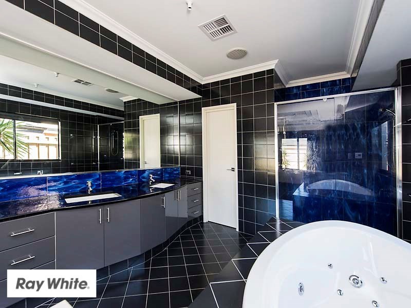31 Longview Way, The Vines WA 6069
