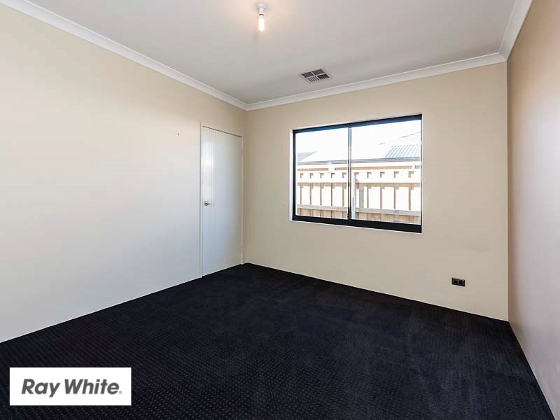 31 Longview Way, The Vines WA 6069