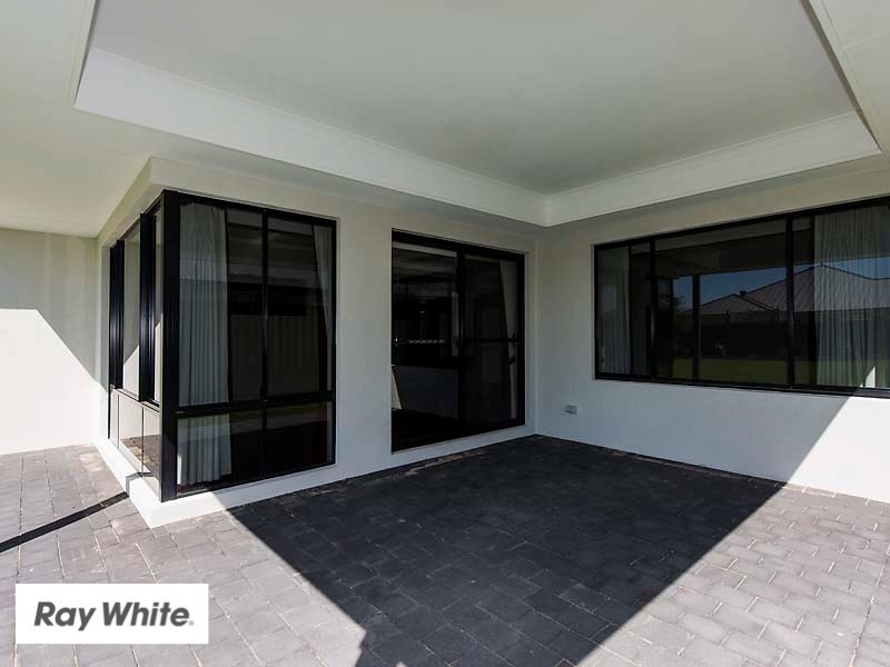 31 Longview Way, The Vines WA 6069