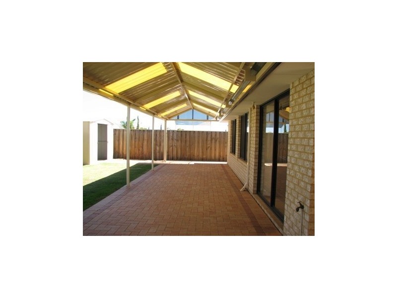 3 Rocklea Crescent, Ellenbrook WA 6069