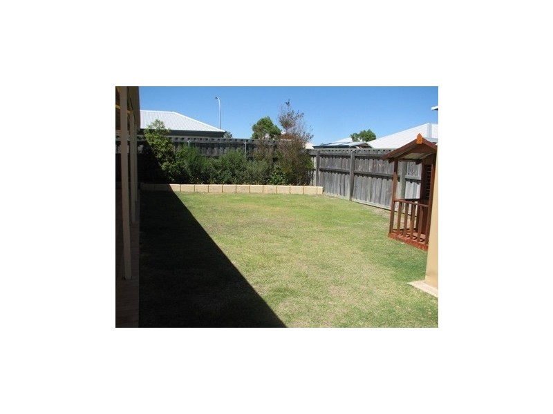 3 Rocklea Crescent, Ellenbrook WA 6069