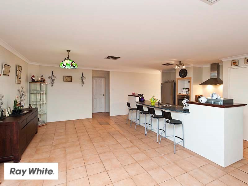 27 Kalyeeda Terrace, Ellenbrook WA 6069